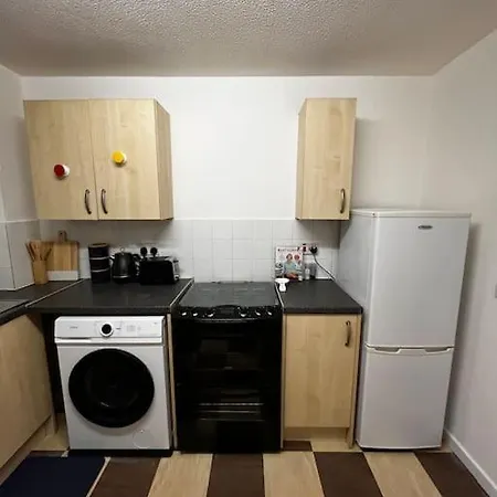 Salford Central 2-Bed - Near Uni & Mcr City Centre Manchester Exterior photo
