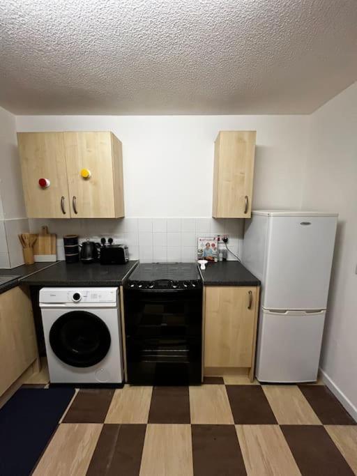 Salford 2-bed - Near Uni & Mcr Centre Holiday home